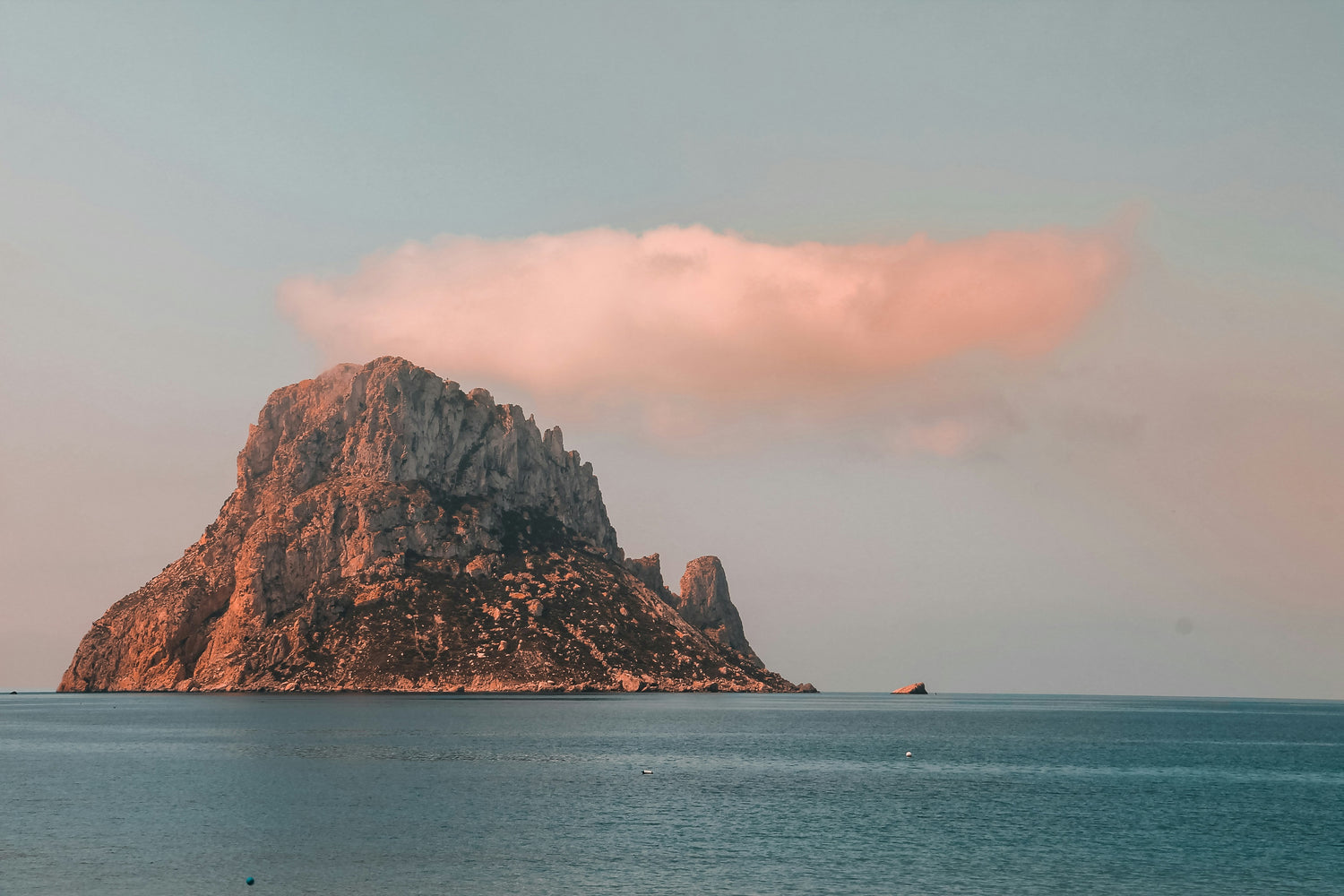 Ibiza ancestral.cosmética natural de lujo